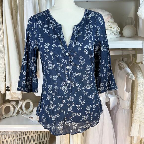 Maurices Sz. Small blue floral pop over top, casual, every day, office #4232 - Picture 1 of 9